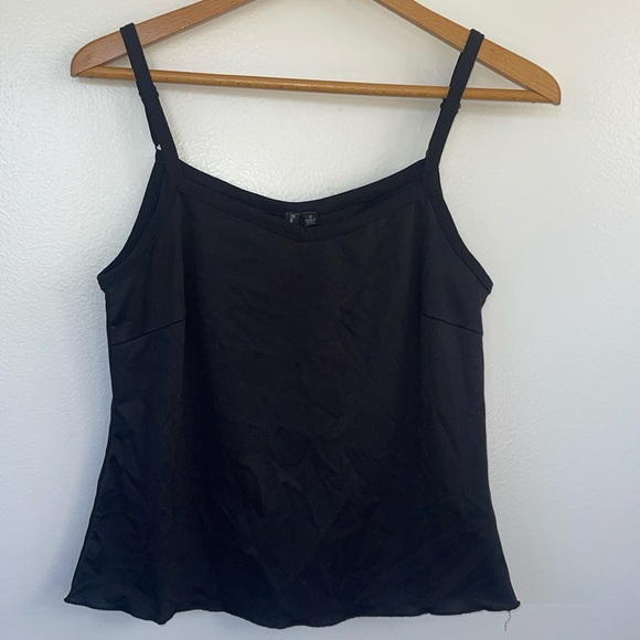 Women’s black tank top with adjustable shoulder straps size small - Picture 4 of 14